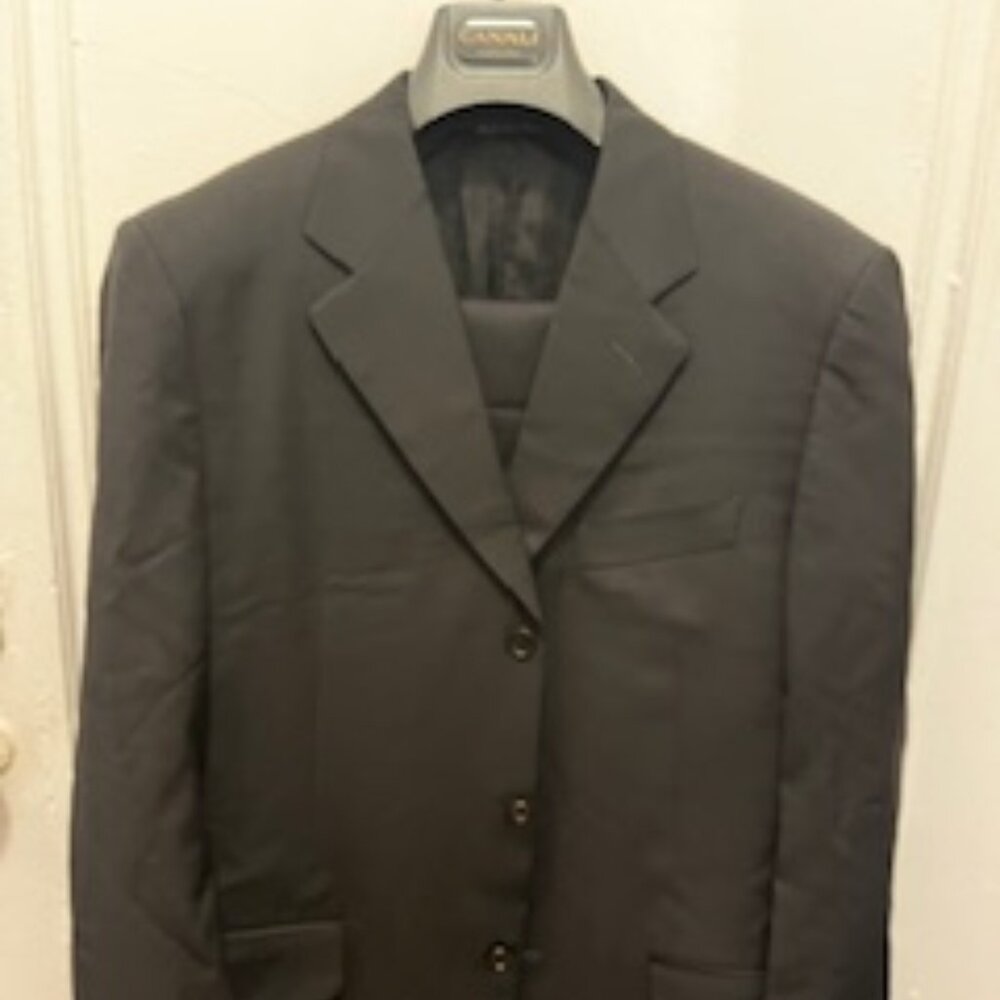 IMPECCABLE Canali 40R | Classic Fit Black 3-button Pleated | Super 130s Wool